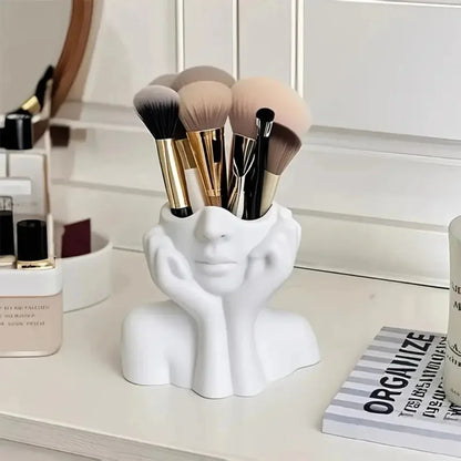 Artistic Face-Shaped Makeup Brush Holder