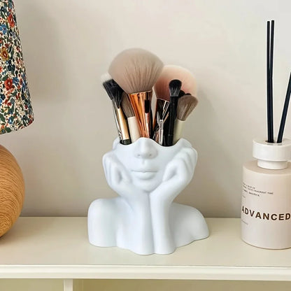 Artistic Face-Shaped Makeup Brush Holder